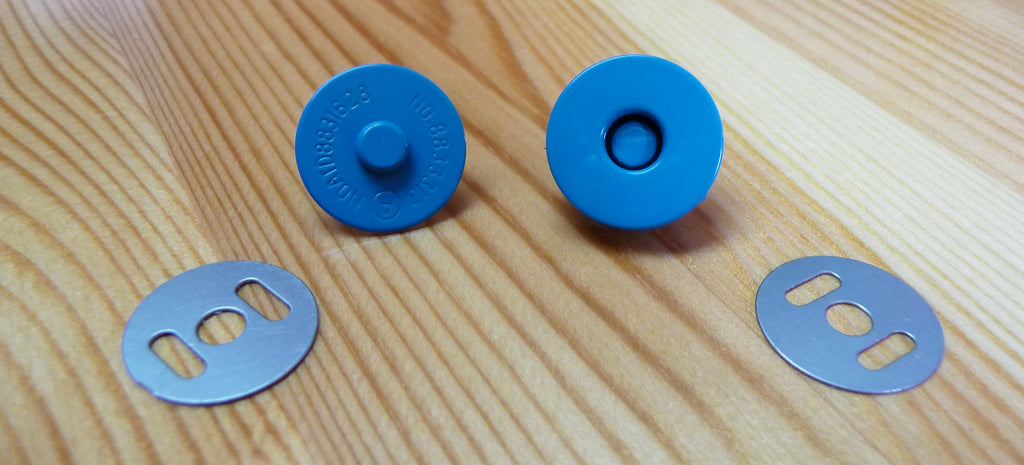 Sewology Sunday - Installing Magnetic Snaps