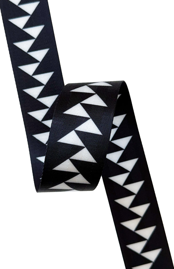Black & White Flying Geese - 2in Handle Webbing