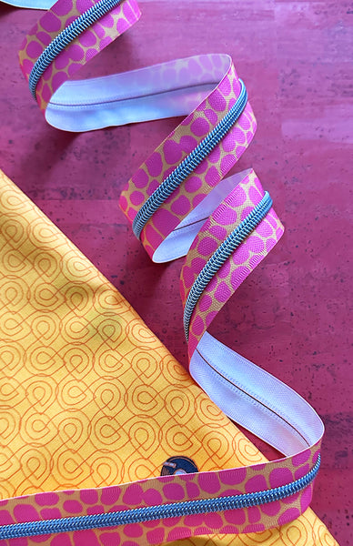 Pink Pebble Zipper Tape with Nickel teeth Pink Pebble Zipper Tape with Nickel teeth