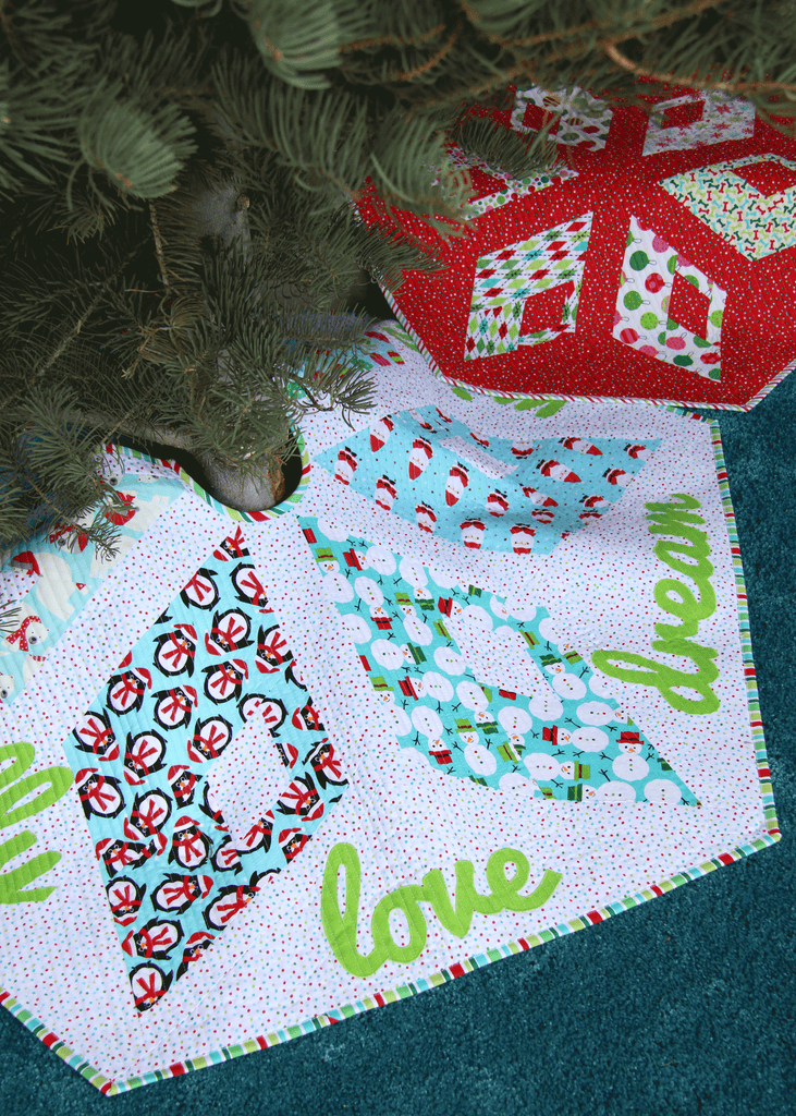Kringle Crossing Tree Skirt & Table Topper Pattern