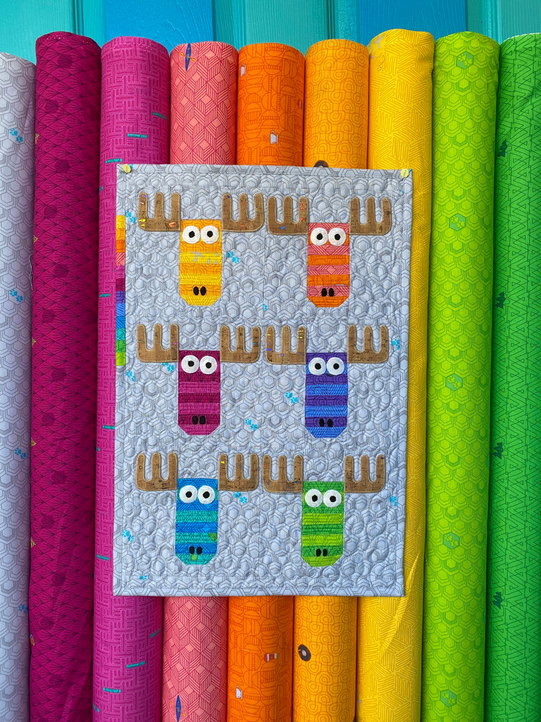 Mini Wild Moose Chase Quilt Pattern