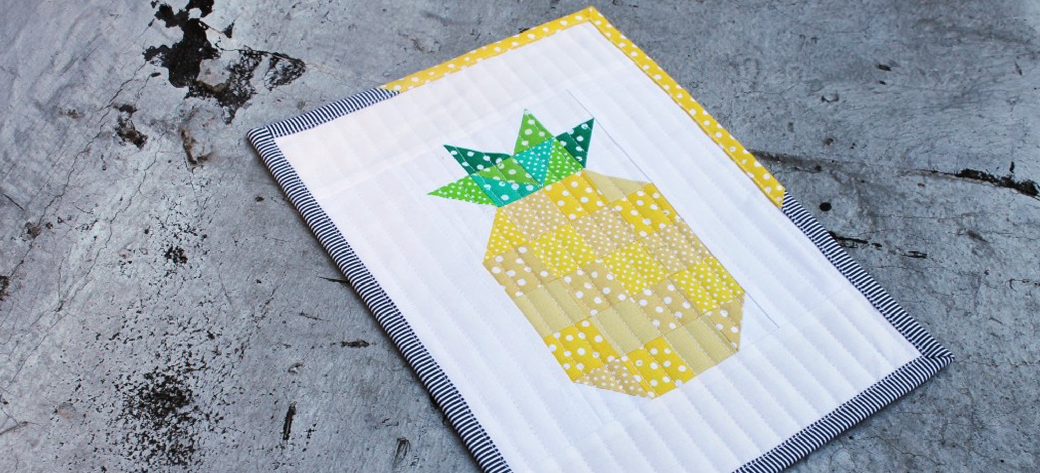 Pineapple Patchwork Mini Quilt