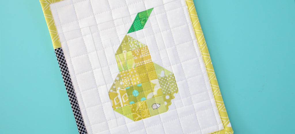 Free Patchwork Pear Mini Quilt Pattern
